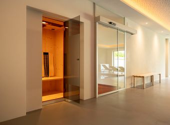 Ferienwohnung mit Pool und Panoramablick in Meran, Südtirol